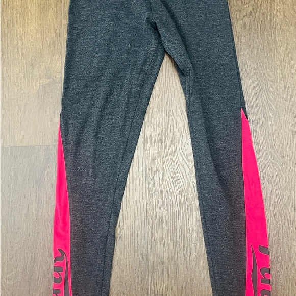 PINK Victoria's Secret Gray and Red Leggings S - Picture 2 of 5